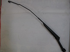 Держатель щетки ст/очистителя 1117/2190 R АП (выпуск с января 2011г.)